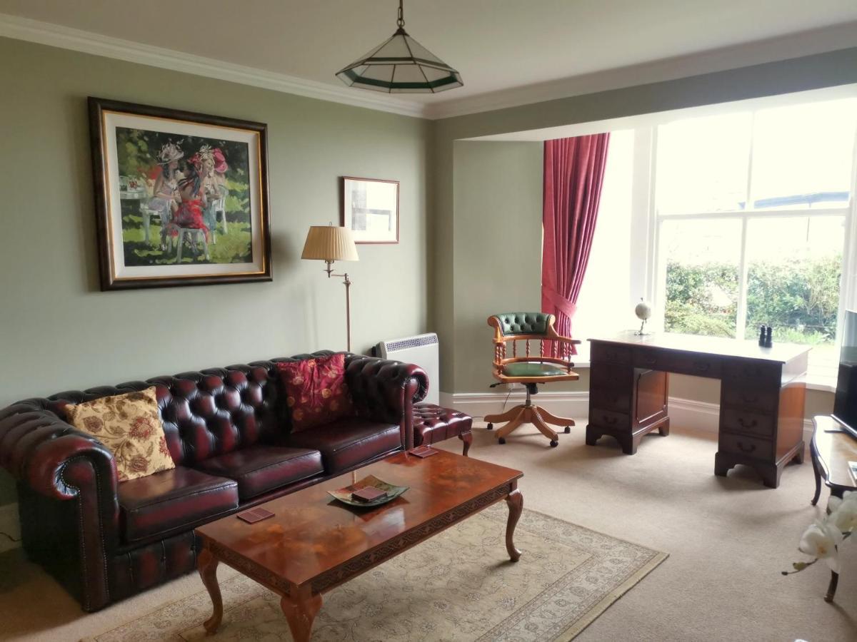 Crown Hill, Grange Over Sands Luaran gambar