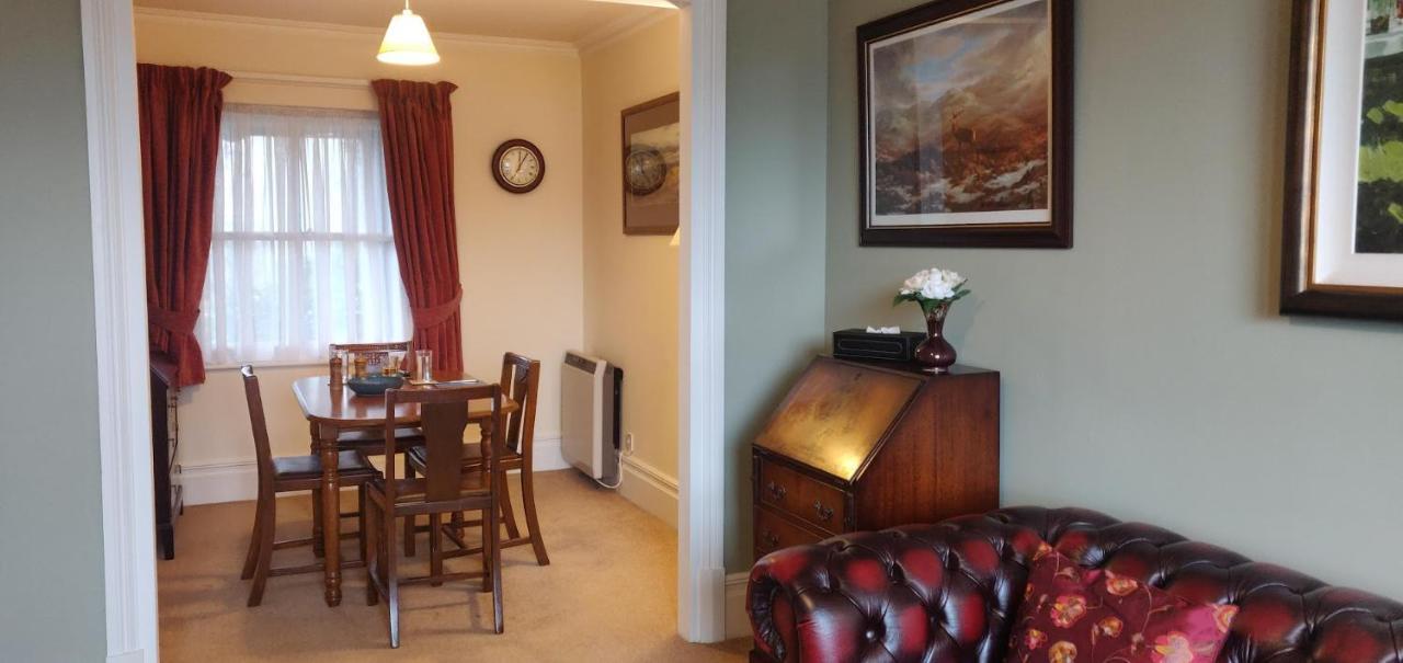 Crown Hill, Grange Over Sands Luaran gambar
